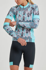 Shield Sleeves Arm Warmers (Feather Print)